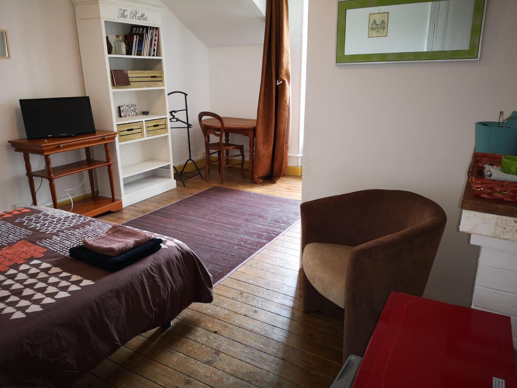 Chambres Avec Salle De Bains Et Cuisine En Centre Ville Argenton Sur Creuse Exteriör bild