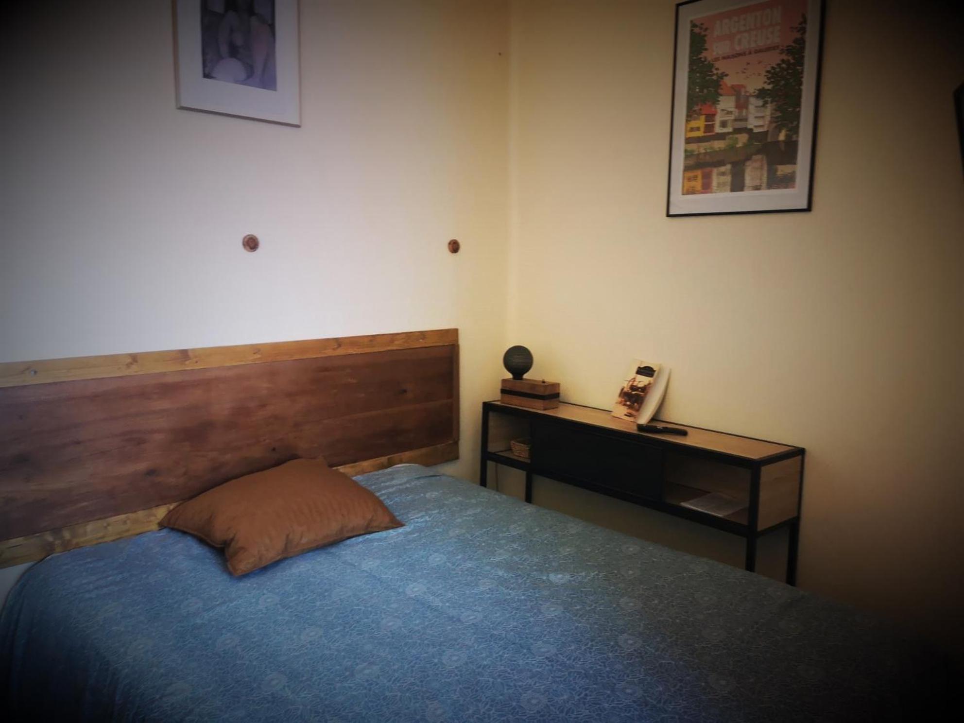 Chambres Avec Salle De Bains Et Cuisine En Centre Ville Argenton Sur Creuse Exteriör bild