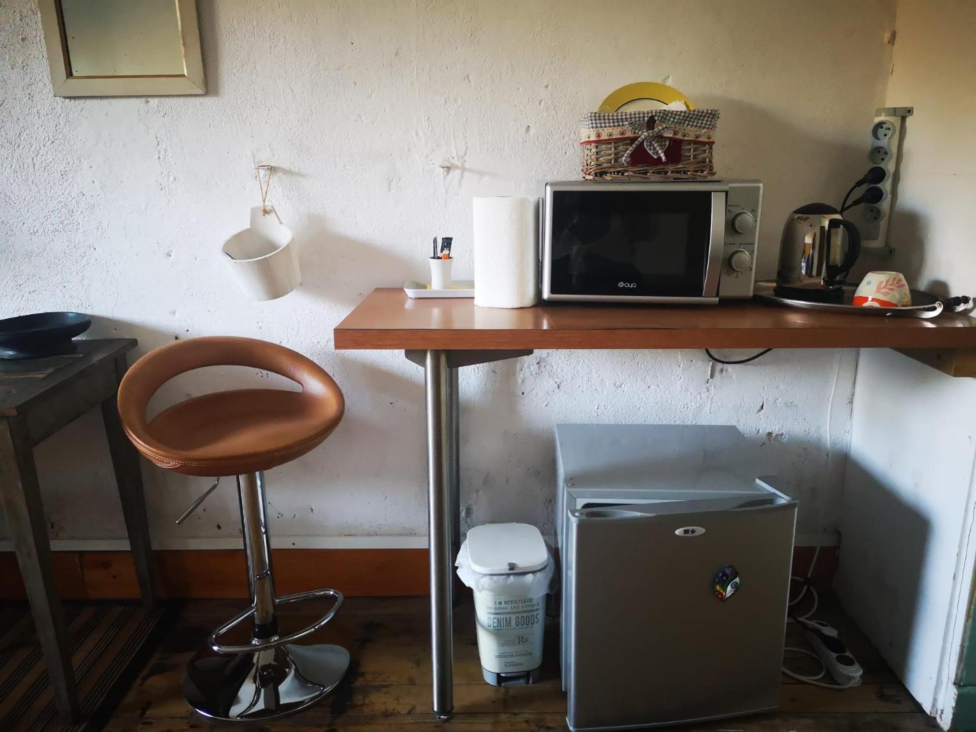 Chambres Avec Salle De Bains Et Cuisine En Centre Ville Argenton Sur Creuse Exteriör bild